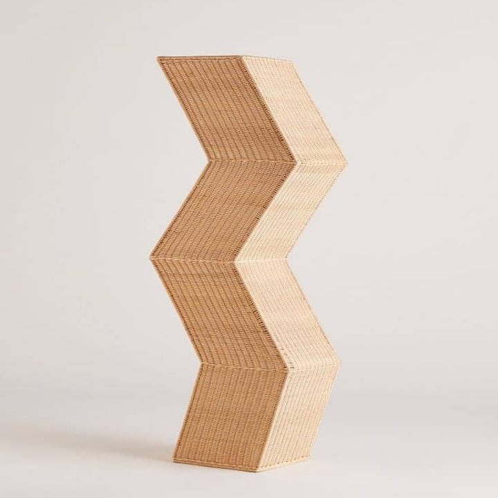 Modern Sculpture Shelf Kalsten