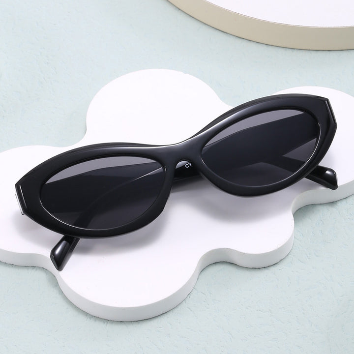 Women's fashionable Cat-Eye sunglasses with UV protection Kalsten