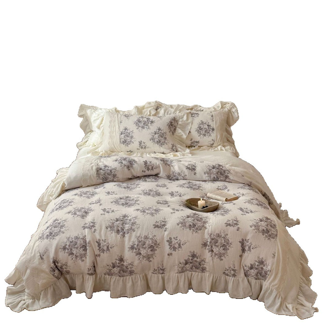 Cotton-linen bed linen set with ruffles and lace trim