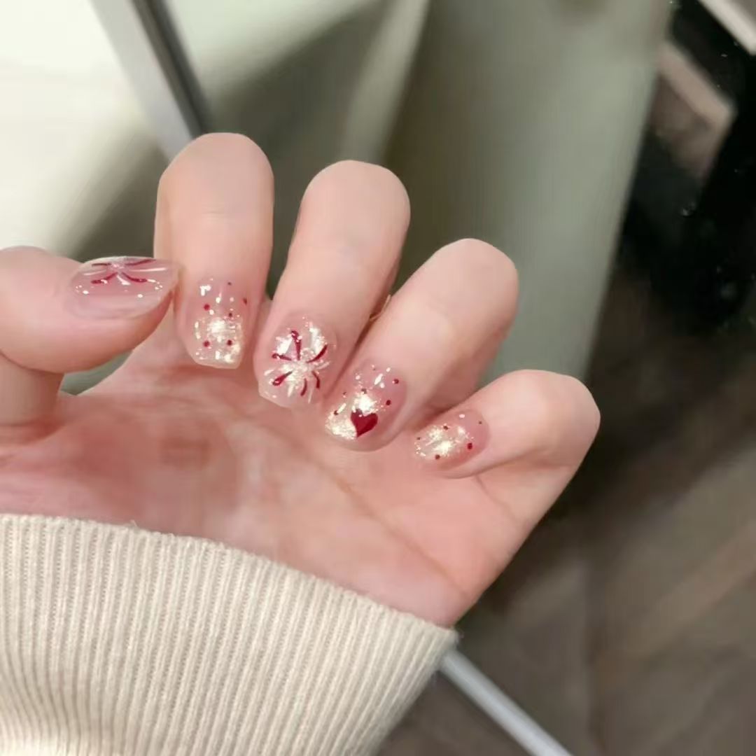 Artistic Press-On Nail Set with Heart and Design Accents Kalsten