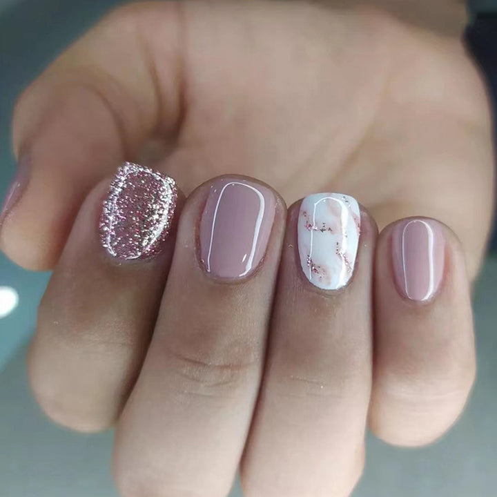 Luxurious Glitter and Marble Nail Art Kalsten