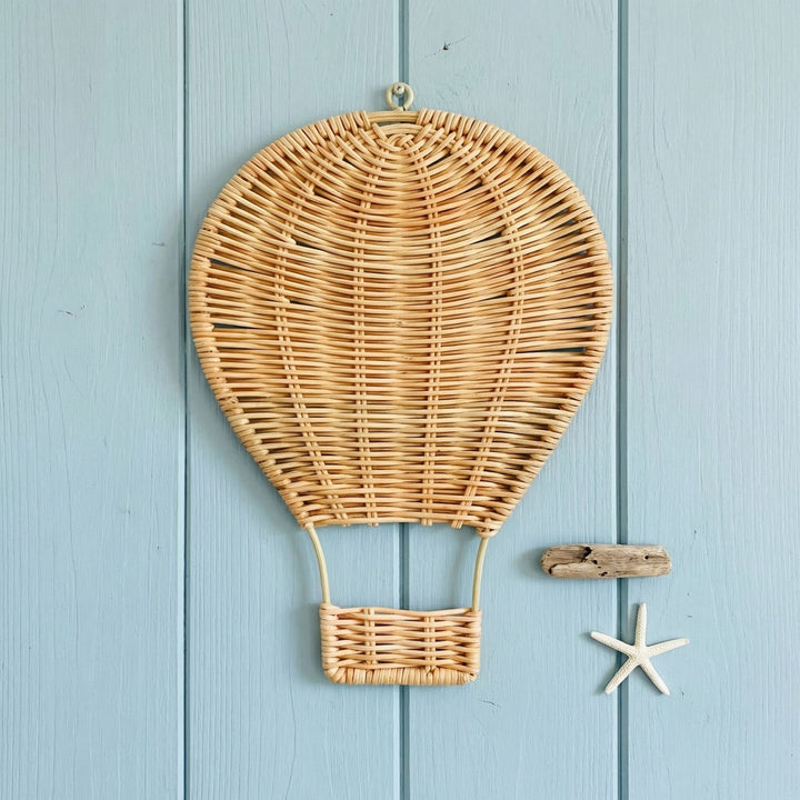 Wall decoration in hot air balloon design Kalsten