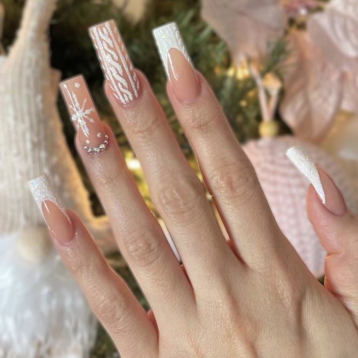 Artificial nail set with festive winter theme Kalsten