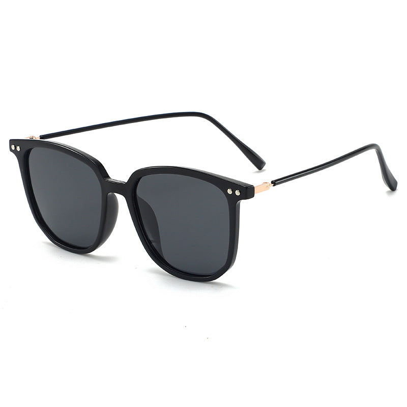 Women's fashionable oversized sunglasses with sturdy frame and UV protection Kalsten