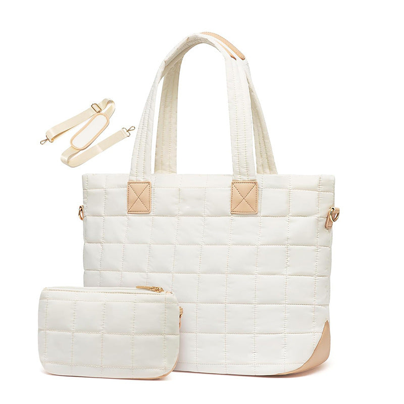 Fashionable quilted tote bag with removable cosmetic pouch Kalsten