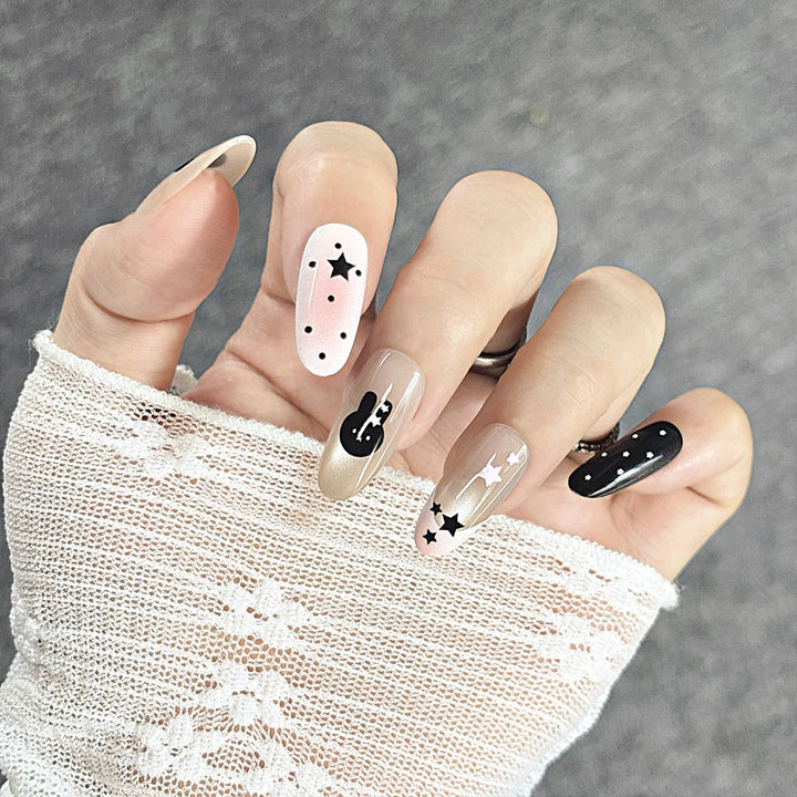 Artistic Press-On Nail Design Kalsten