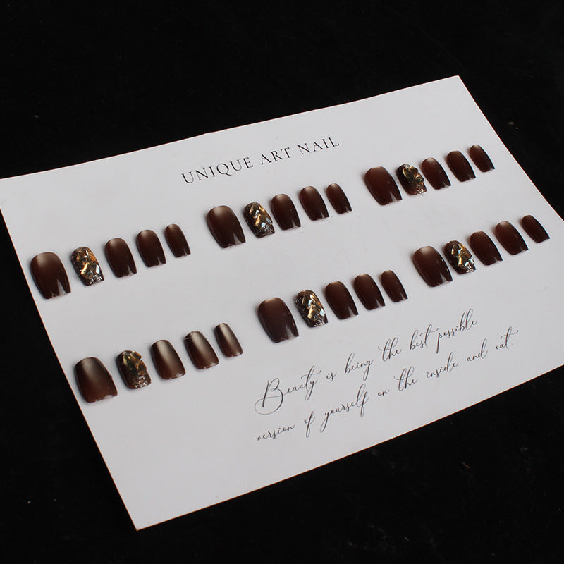 Glamorous Press-On Nail Art Set
