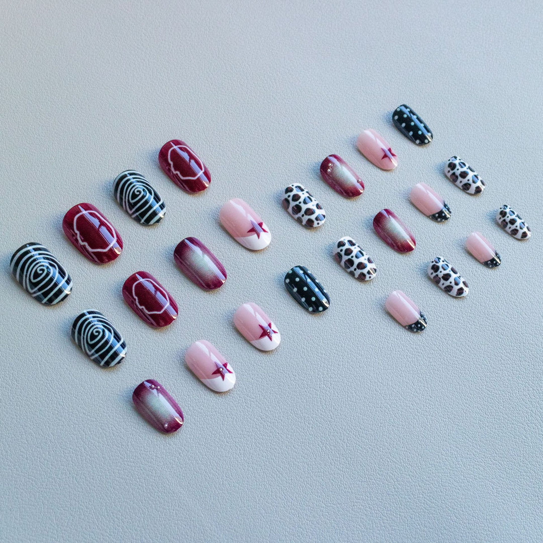 Creative Artistic Nail Art Set