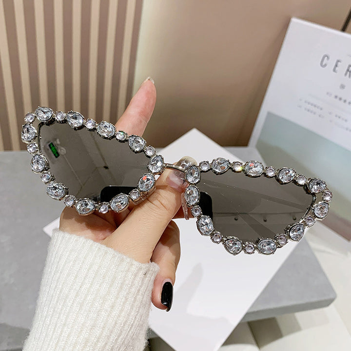 Ladies Glamorous Cat-Eye Sunglasses with Sparkling Rhinestone Details Kalsten