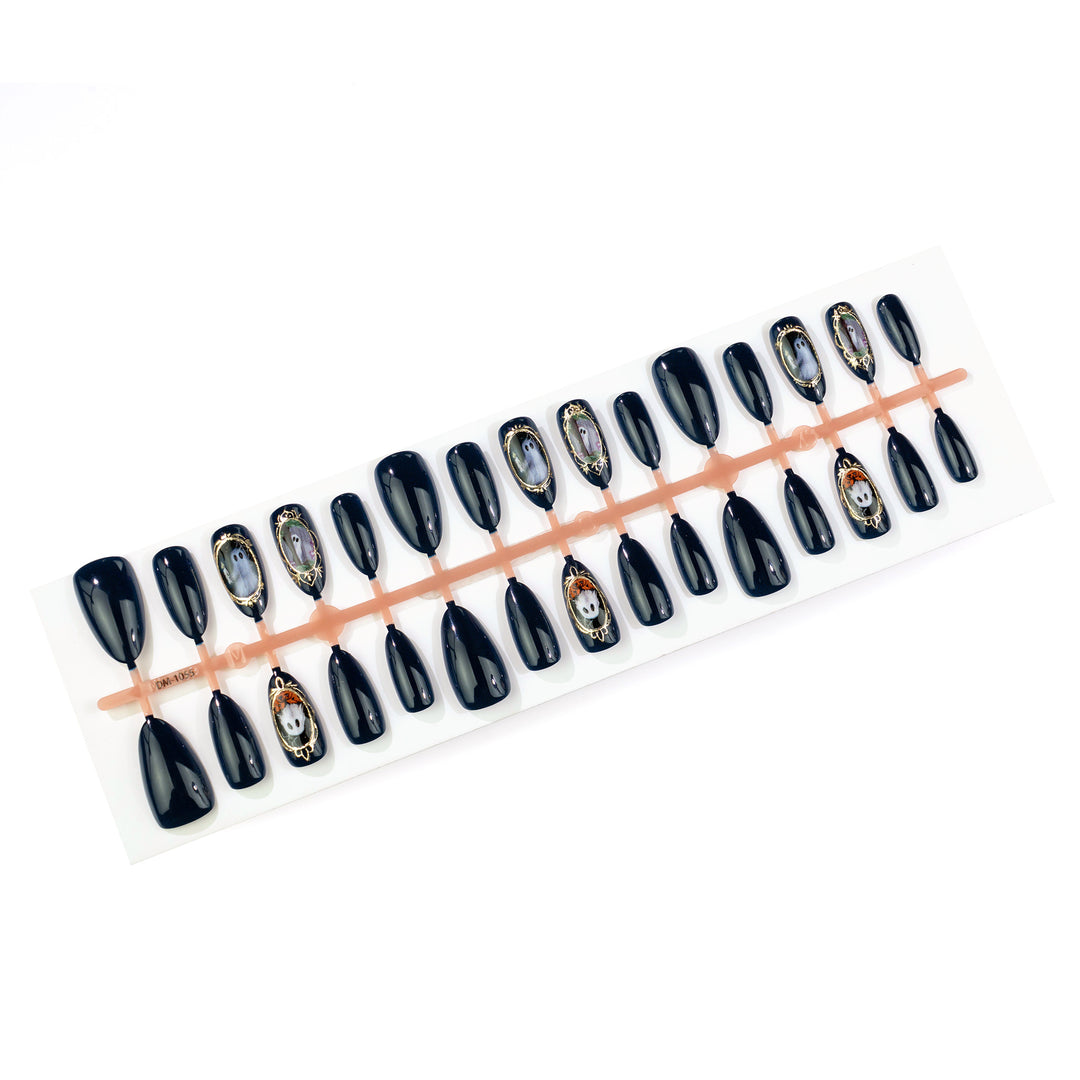 Gothic-Inspired Press-On Nail Set