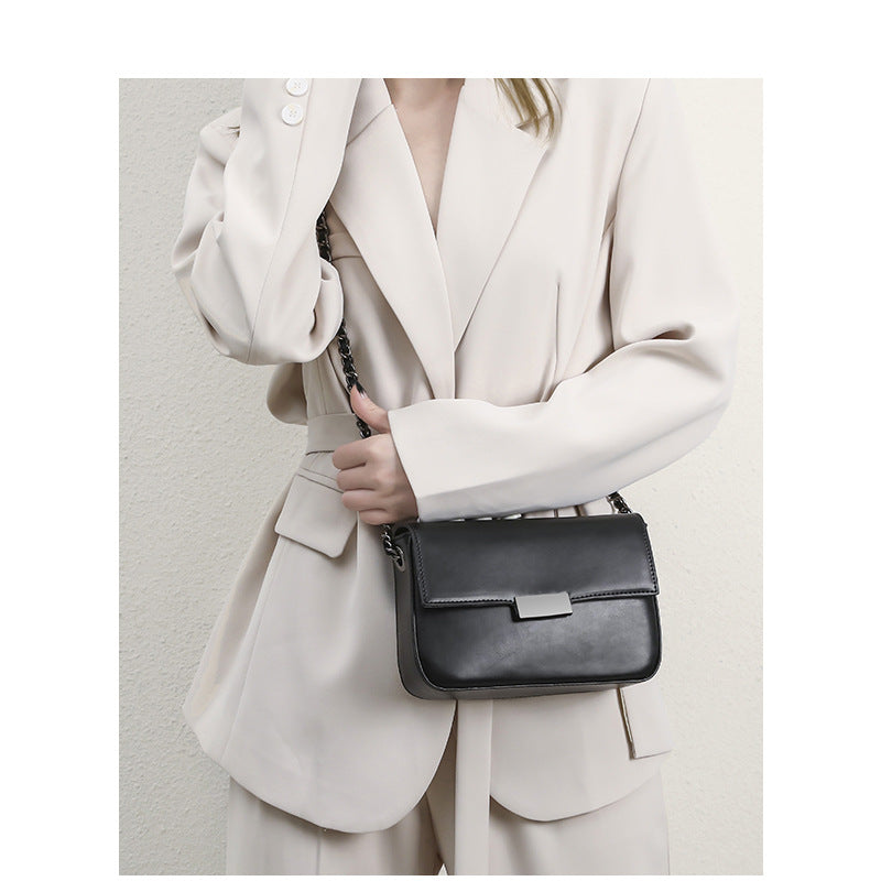 Chic Crossbody Shoulder Bag