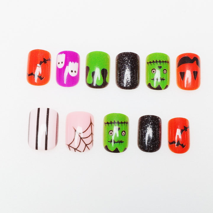 Halloween-Themed Nail Art Kalsten