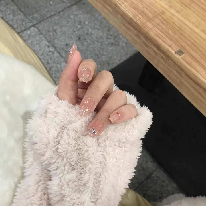 Rhinestone-Embellished Nail Art Set