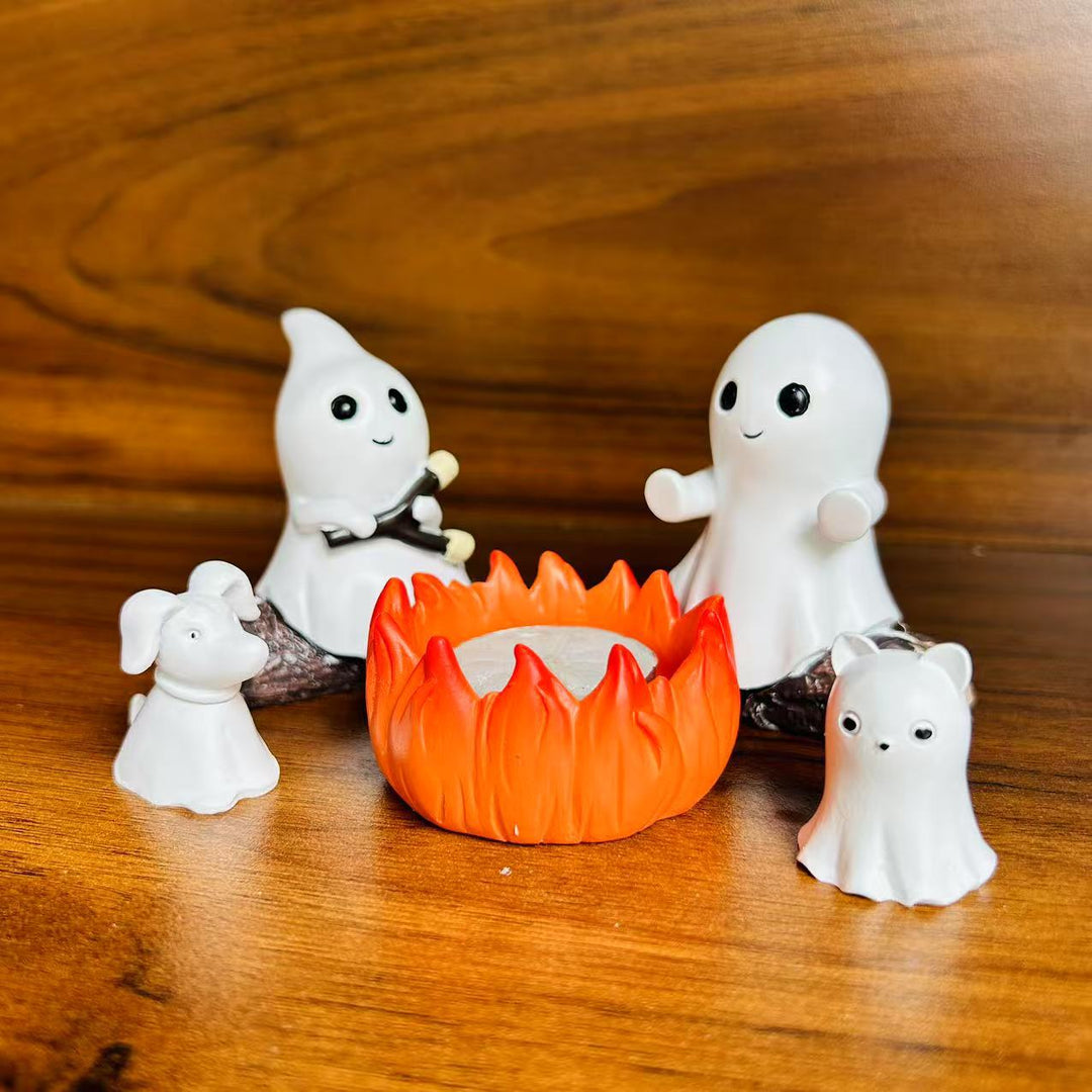 Creative Ghost Campfire Figurine Set Kalsten