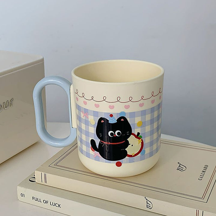 Coffee mug with cute cat design Kalsten
