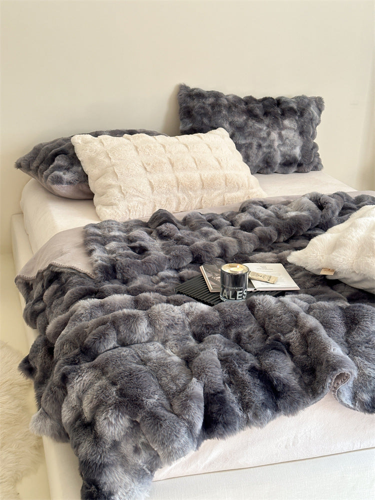 Luxury Faux Fur Blanket and Matching Cushion Set