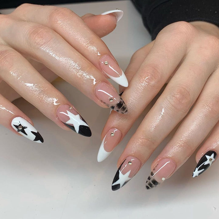 Star-Decorated Stiletto Nail Art Extensions Kalsten