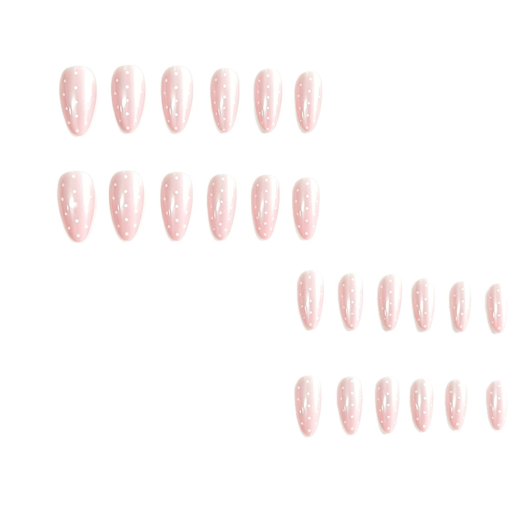 Elegant Almond-Shaped Nail Enhancements Kalsten