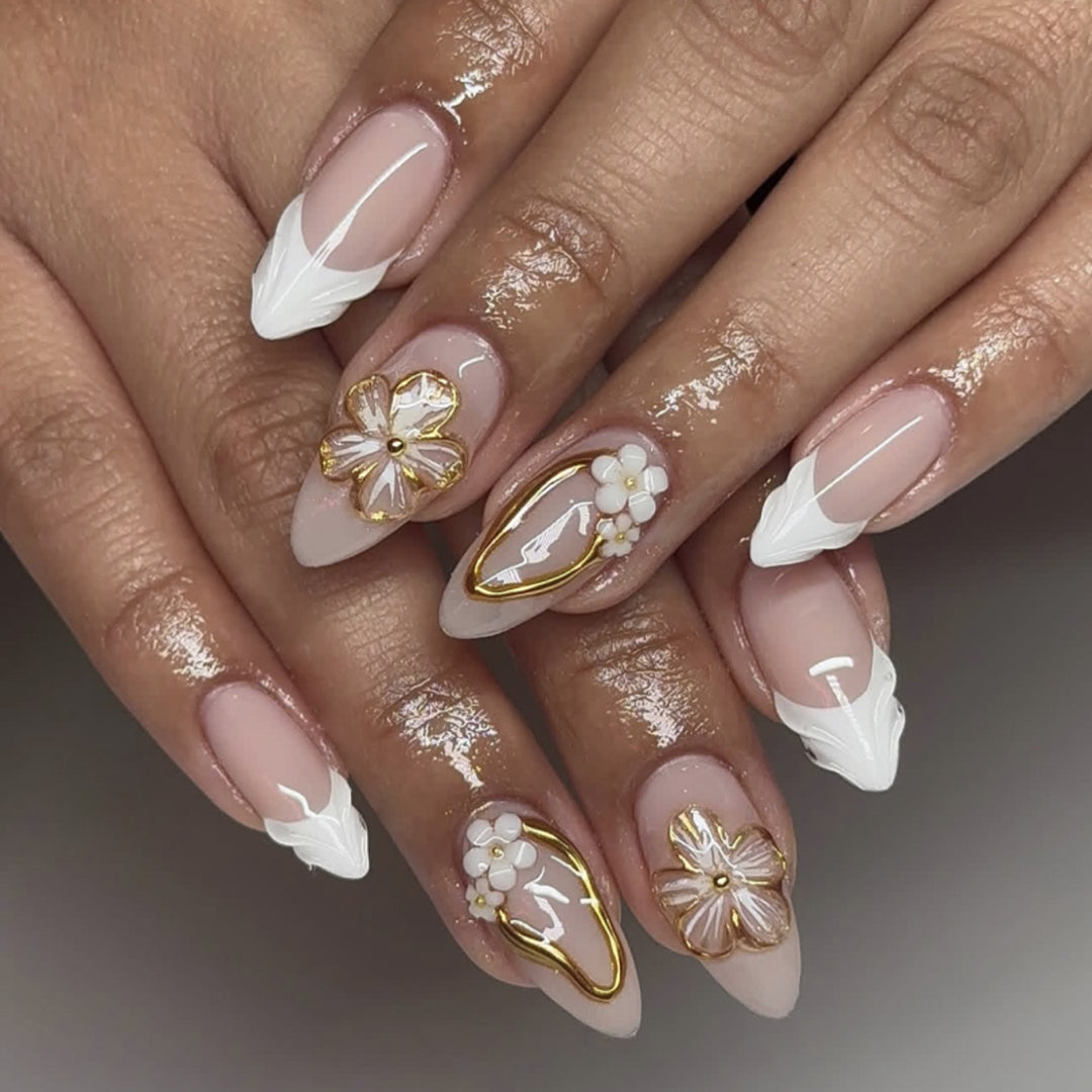 Elegant and artistically designed stiletto nails Kalsten