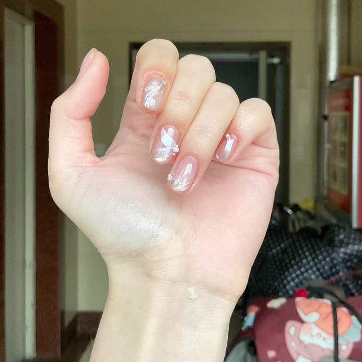 Elegant Floral Nail Art Enhancements