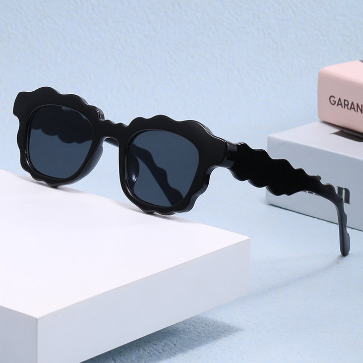 Women's Fashion Sunglasses in Trend Design Kalsten