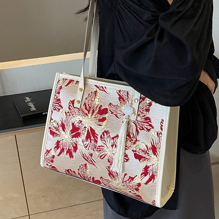 Floral Embroidered Handbag