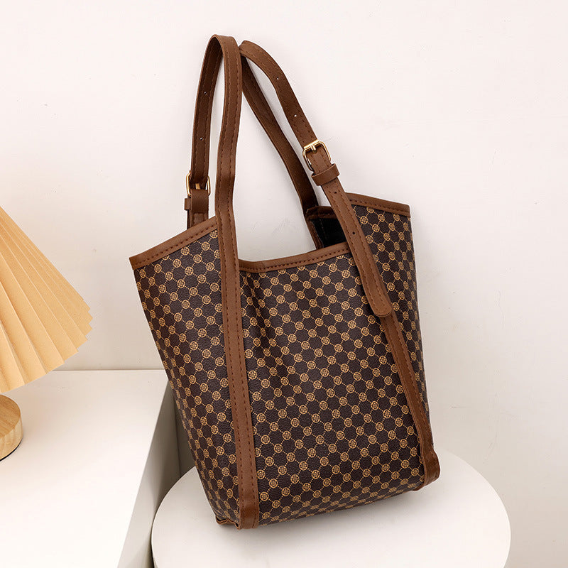 Minimalist Zip-Top Handbag Kalsten
