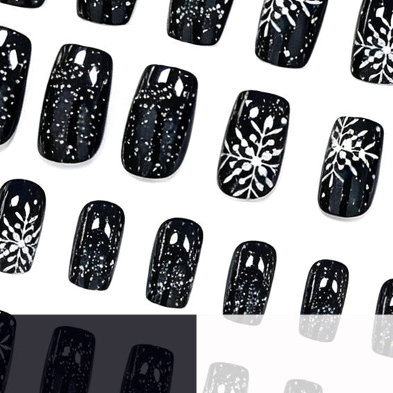 Festive Snowflake Nail Art Kalsten