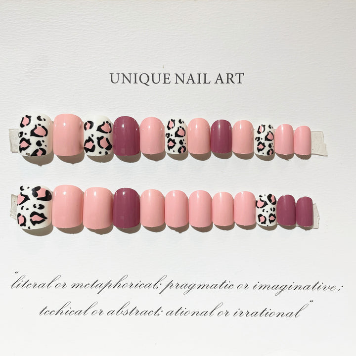 Stylish Press-On Nail Set with Leopard Design