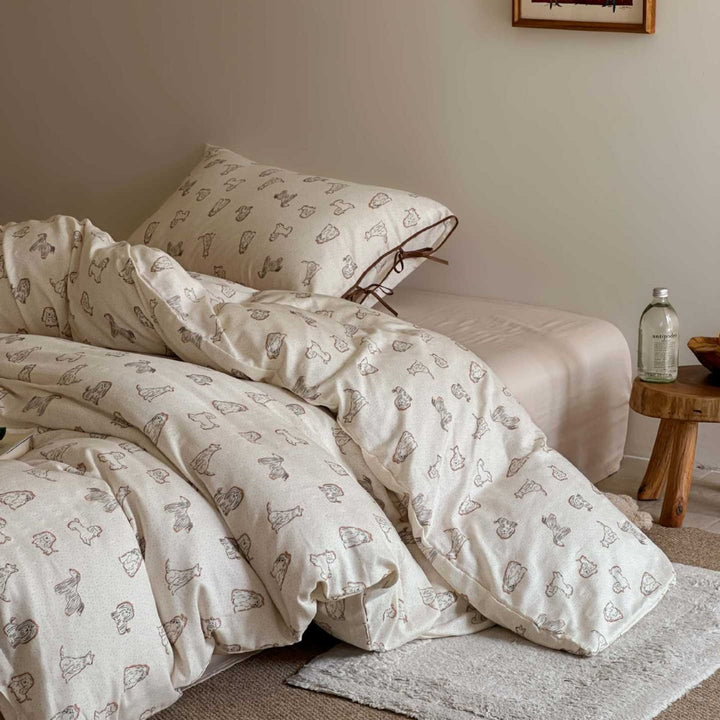 Cozy bedding set made of cotton percale with fine Vichy check and bow decoration
