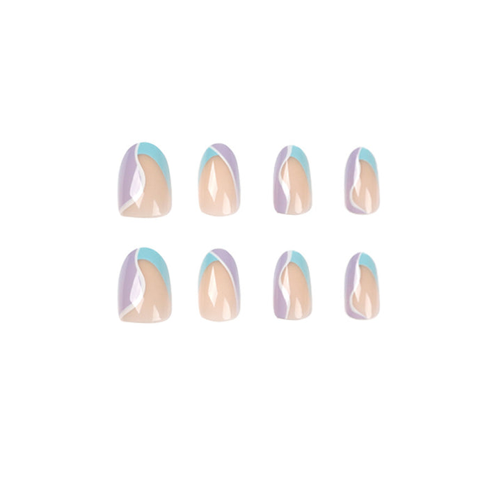 Artful Nail Art with Elegant Design Kalsten