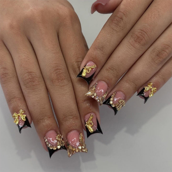 Artificial nail set with luxurious 3D decorations and elegant glitter details Kalsten
