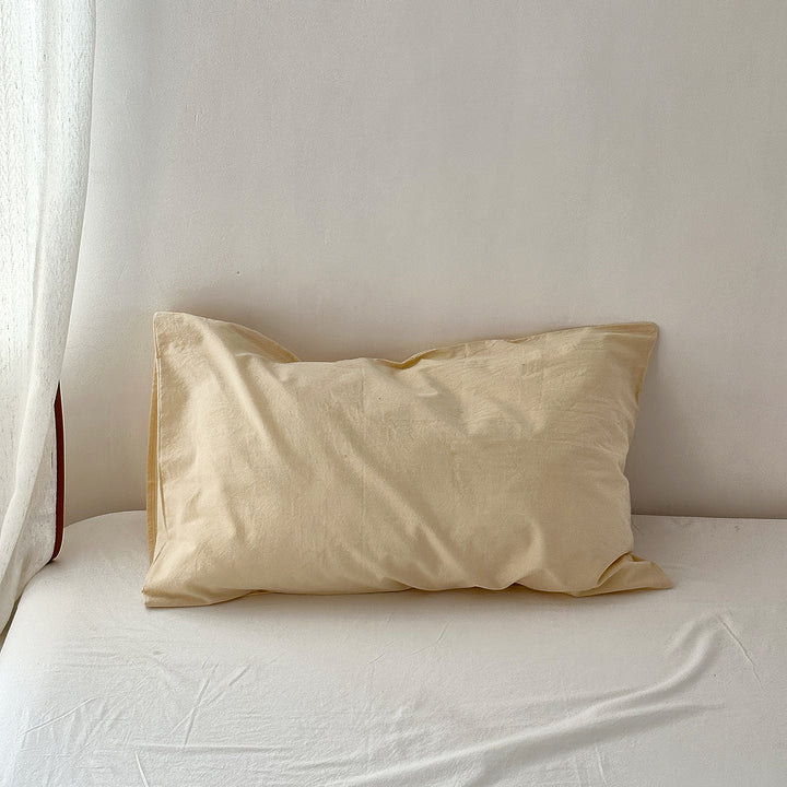 Cotton-linen pillowcase with hidden zipper
