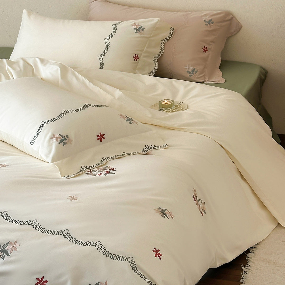 Luxurious embroidered satin bedding set with pillowcase and neck roll