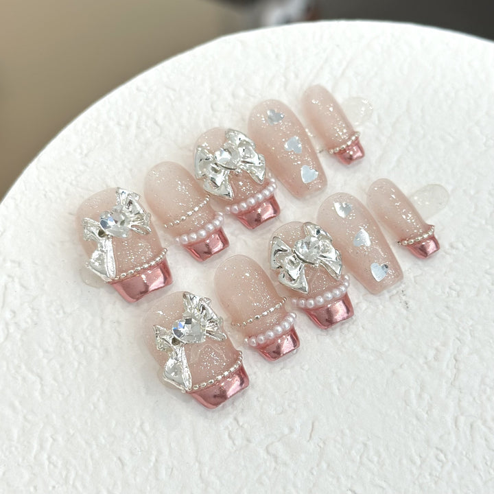 Elegant Bow-Embellished Press-On Nail Design