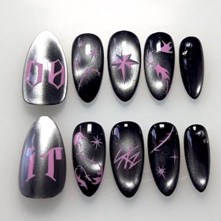 Nail art set with creative graphic designs Kalsten