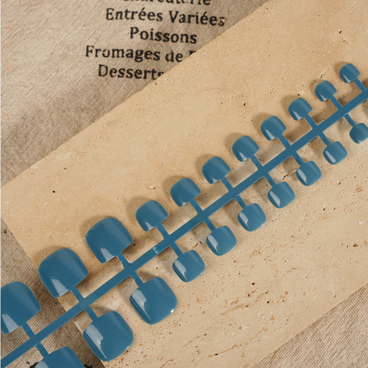 Premium Glossy Short Press-On Nail Set Kalsten