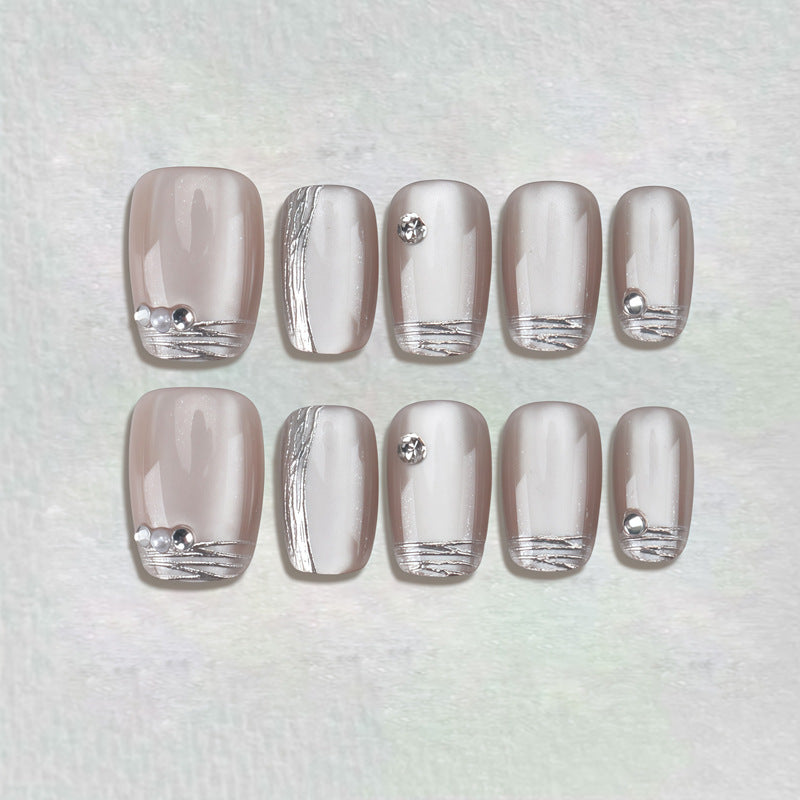 Elegant Decorative Press-On Nails with Metallic Accents Kalsten