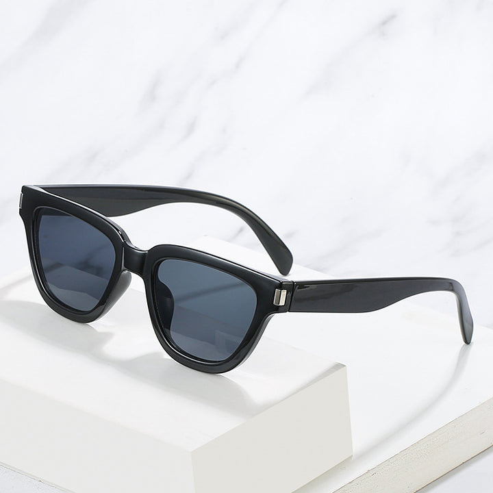 Fashionable Cat-Eye Sunglasses Kalsten