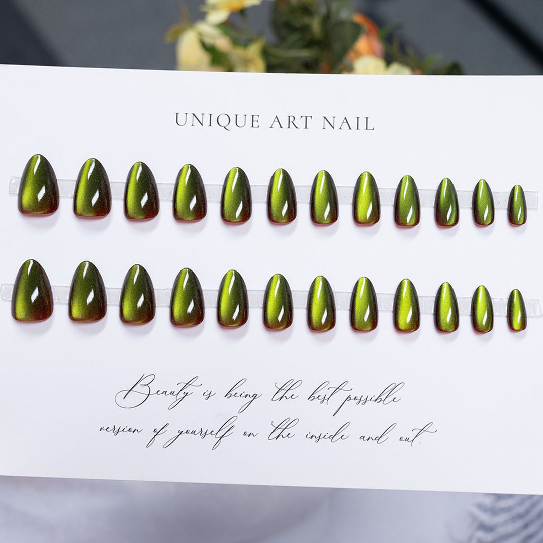 Glossy Press-On Nail Art Set