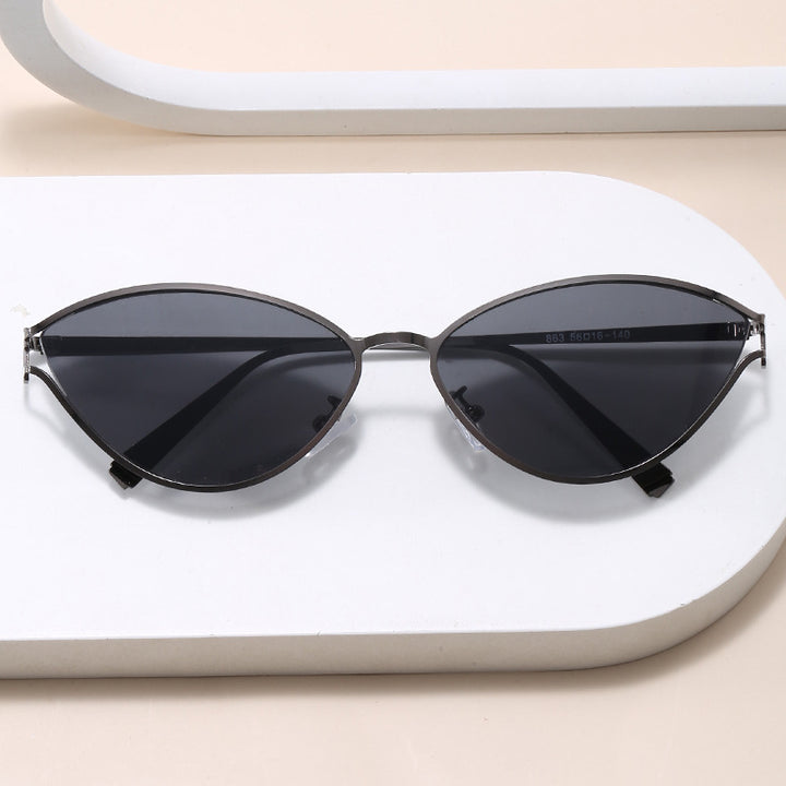 Fashionable Cat-Eye Sunglasses with Thin Metal Frame Kalsten