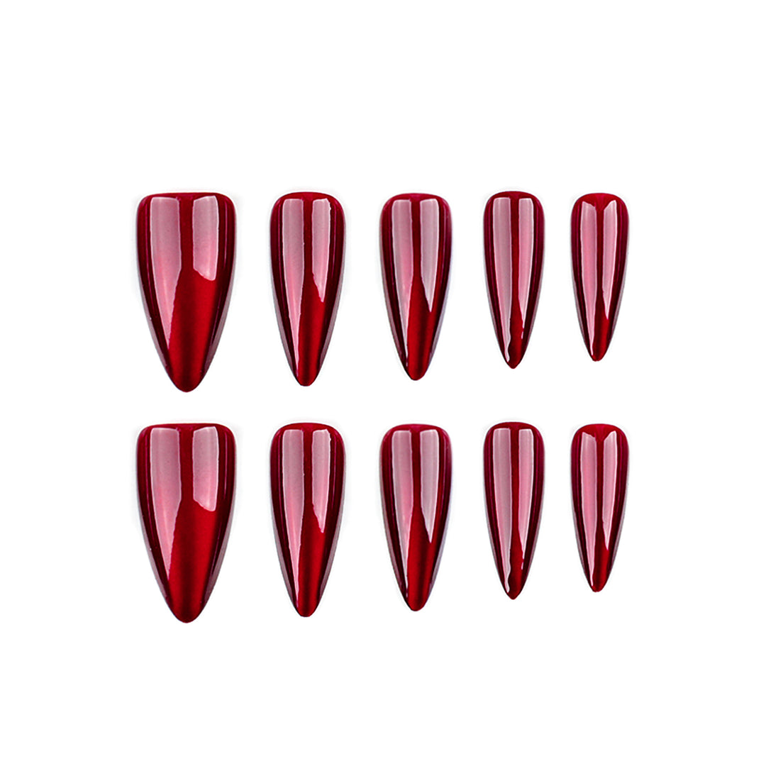 Glamorous art nails in stiletto design Kalsten