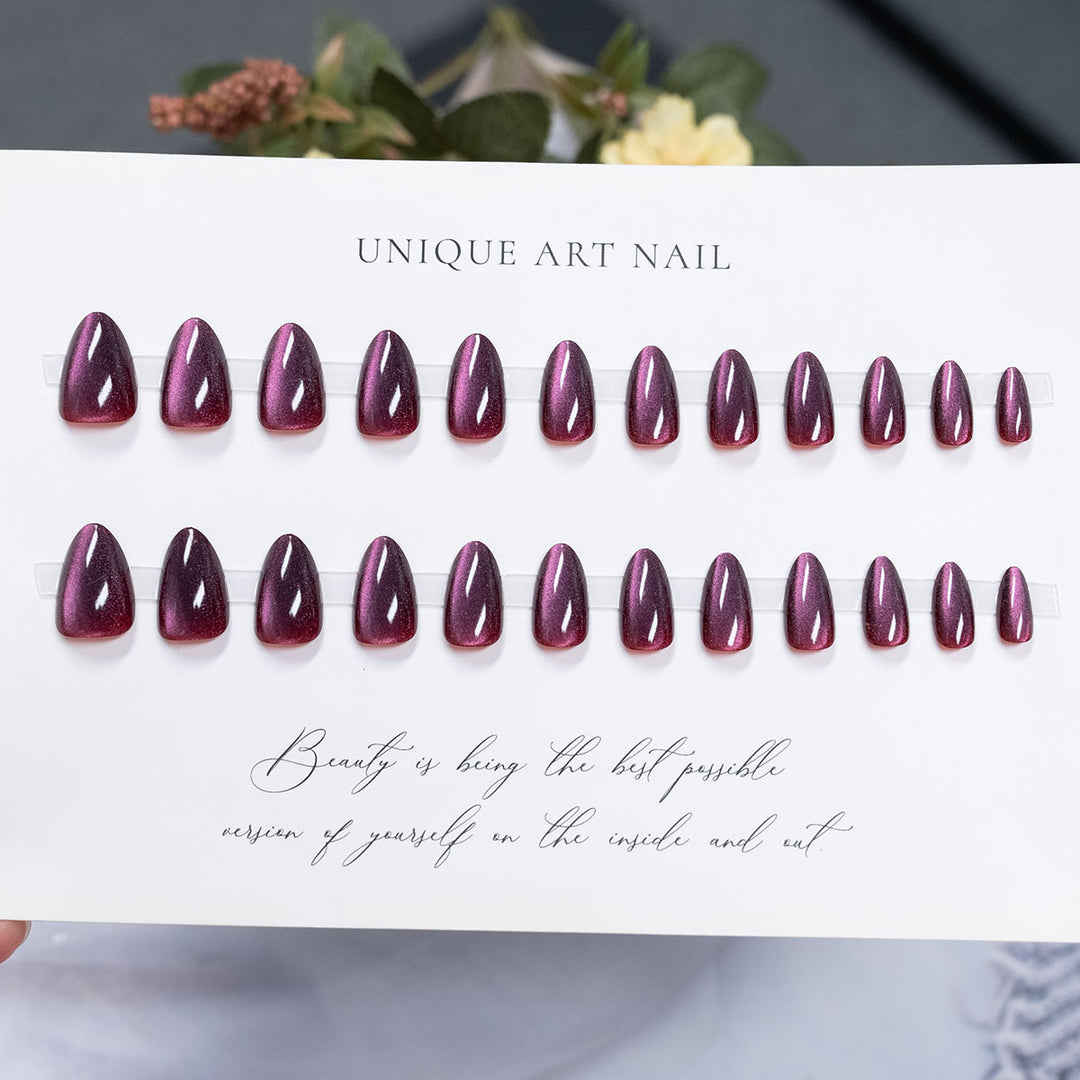 Glossy Press-On Nail Art Set