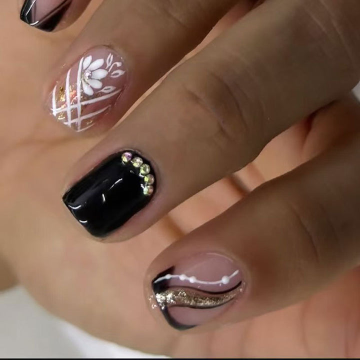 Decorative Press-On Nail Set