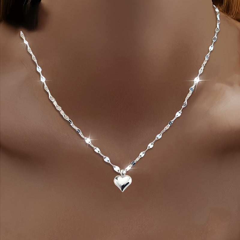 Heart-Shaped Pendant Necklace Kalsten