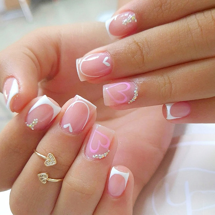 Artificial nail set with elegant design and sparkling accents Kalsten