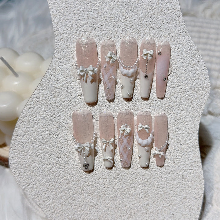 Elegant Press-On Nail Art Set