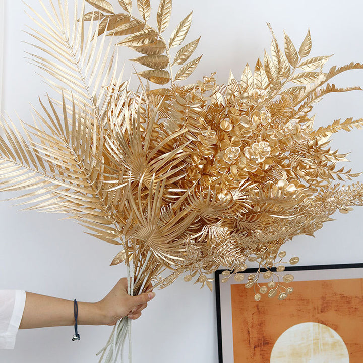 Elegant Metal Leaf Decoration