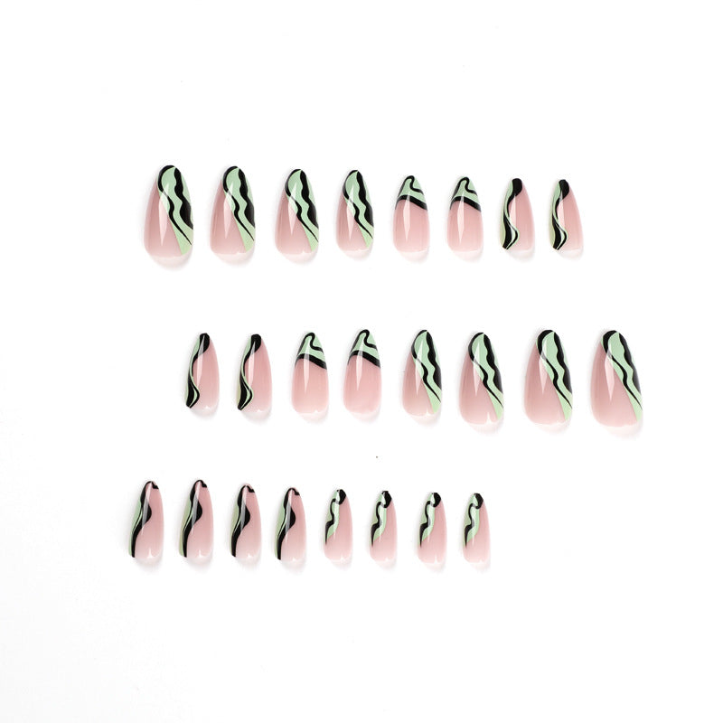Artful Nail Art with Gentle Wave Patterns Kalsten