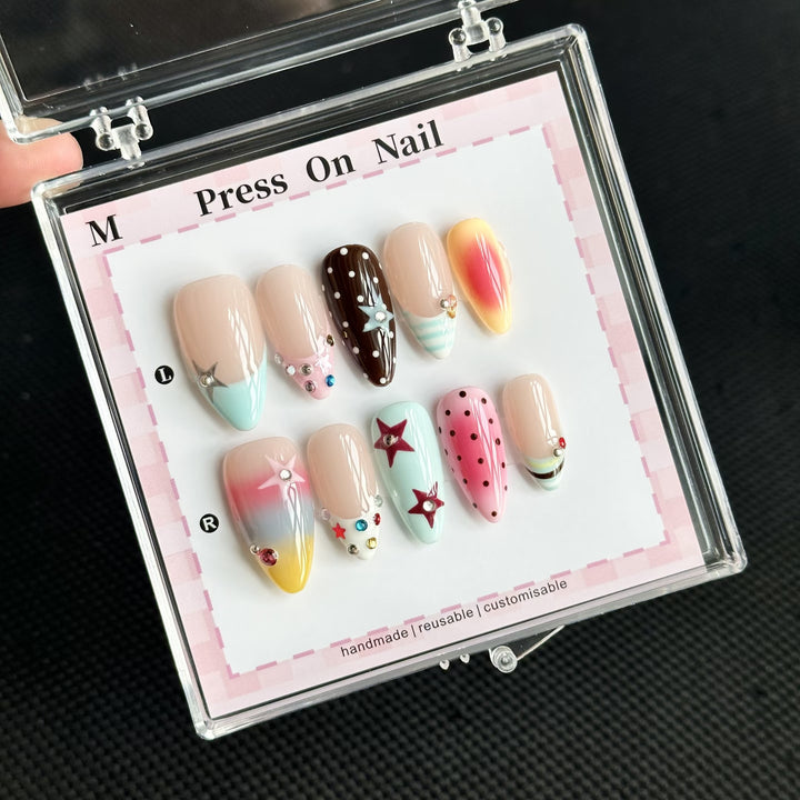 Artistic Press-On Nail Art Set with Customizable Design